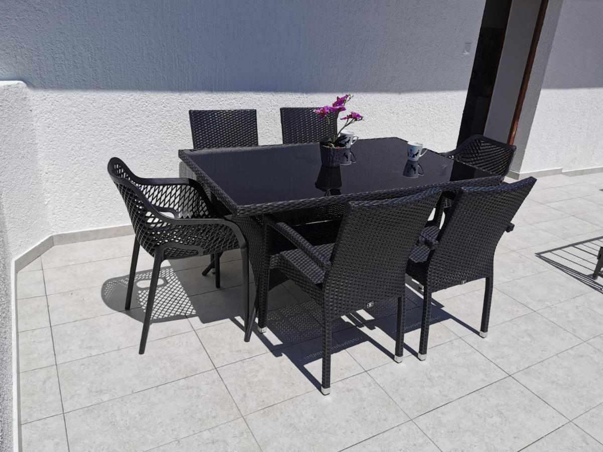 Apartamento Leona Sukošan Exterior foto