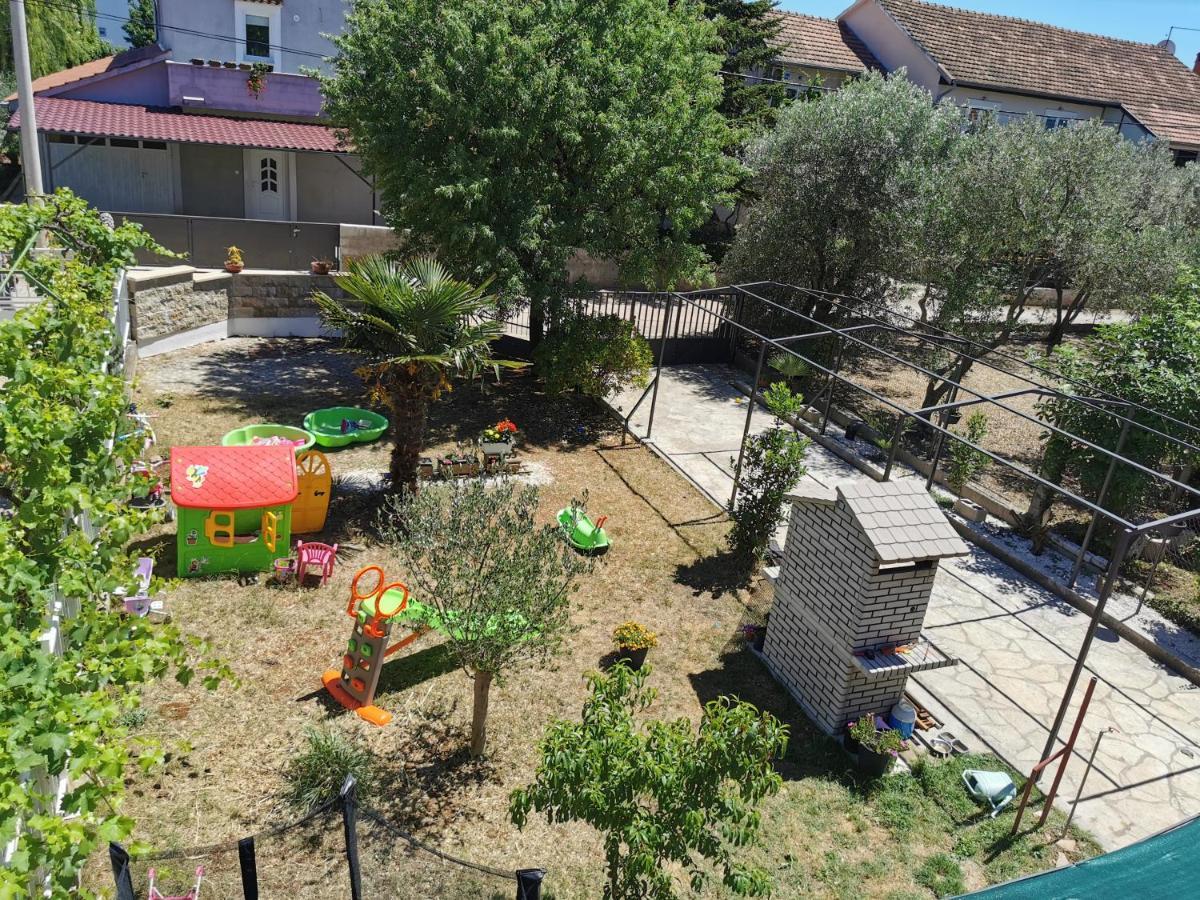 Apartamento Leona Sukošan Exterior foto